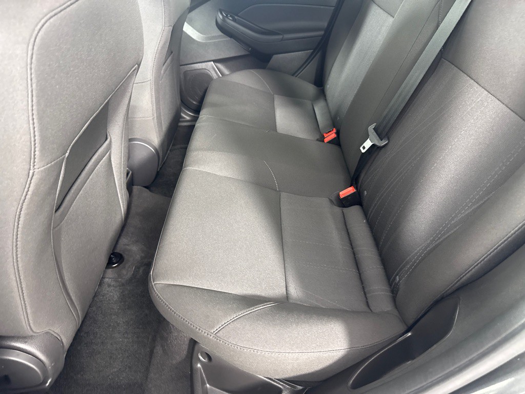 2017 Ford Focus Image 20