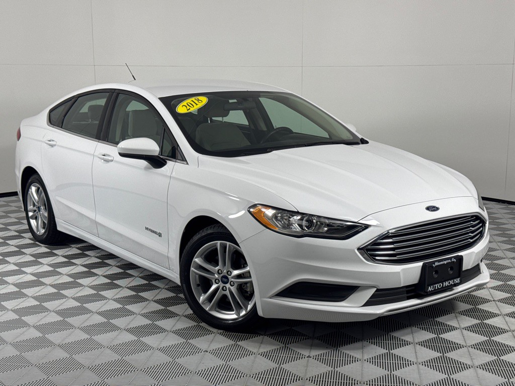 2018 Ford Fusion Image 2