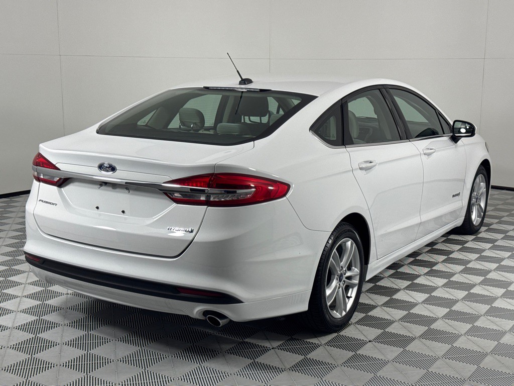 2018 Ford Fusion Image 5