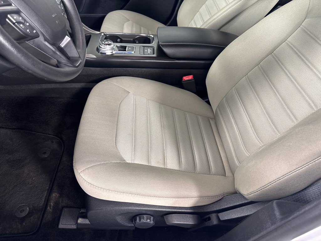 2018 Ford Fusion Image 11