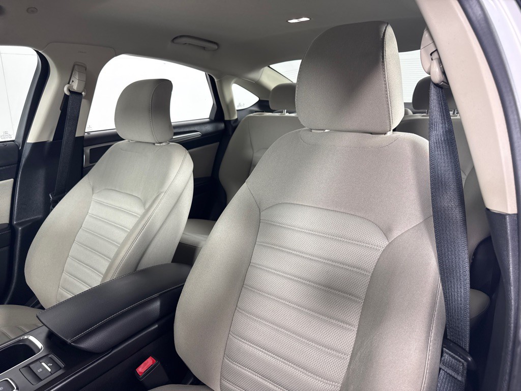 2018 Ford Fusion Image 12
