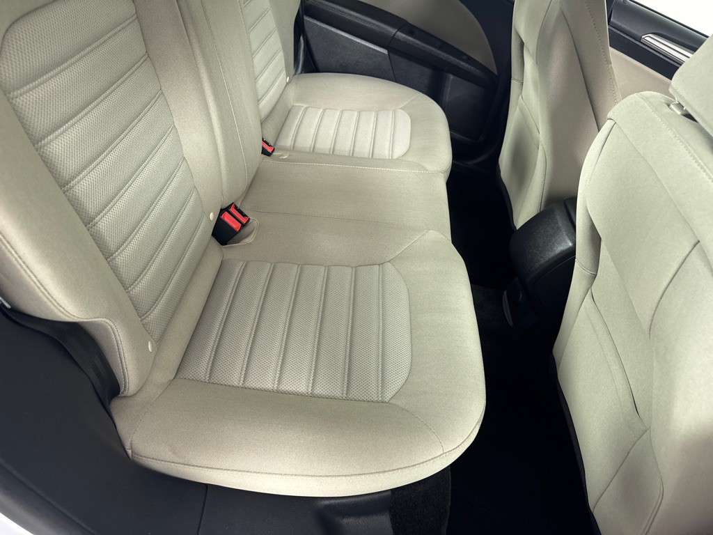 2018 Ford Fusion Image 20