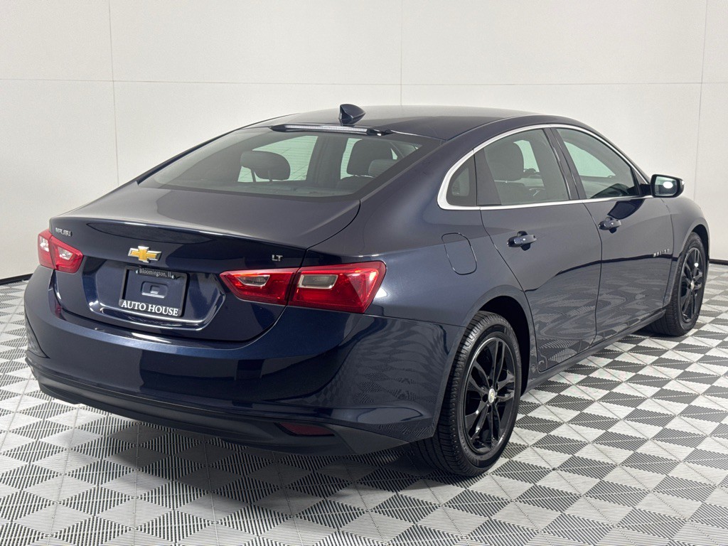 2018 Chevrolet Malibu Image 5
