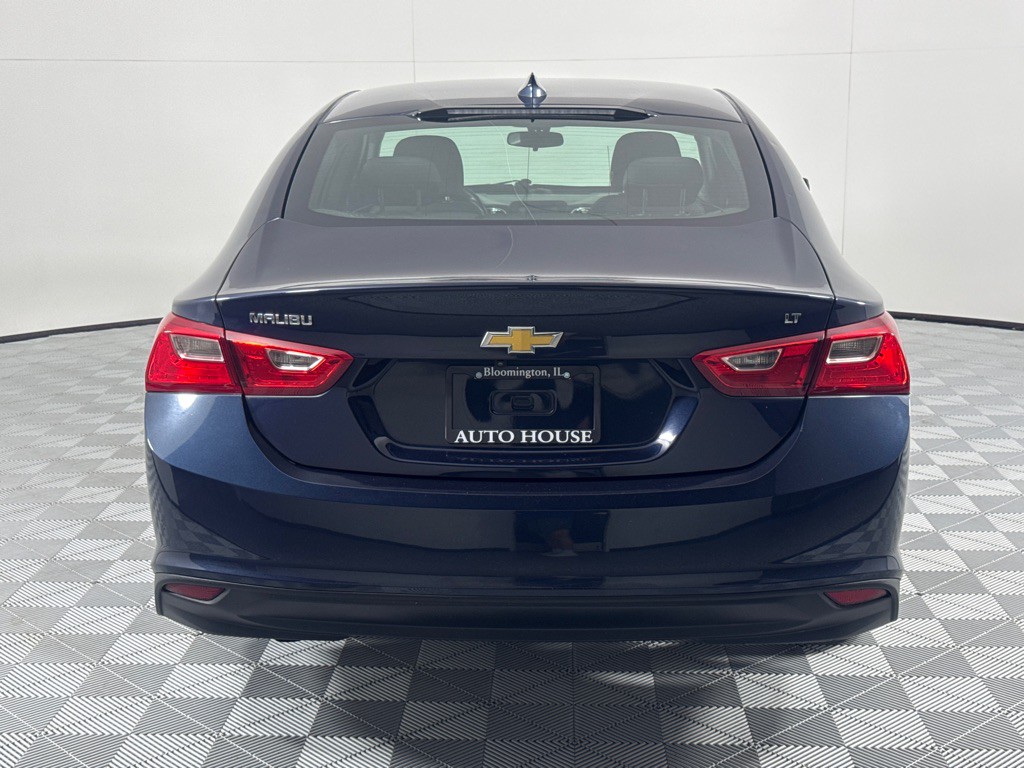 2018 Chevrolet Malibu Image 6