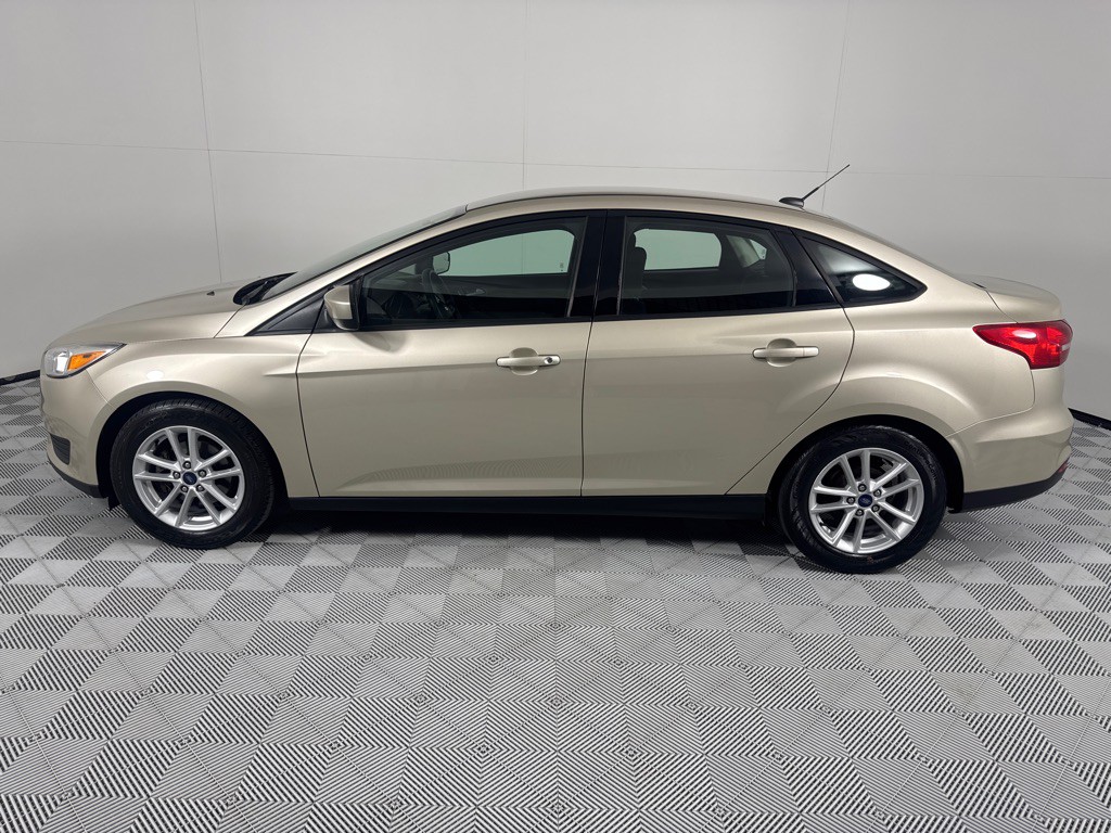 2018 Ford Focus Image 8