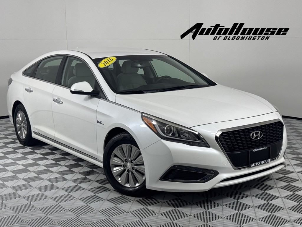 2016 Hyundai Sonata Image 1