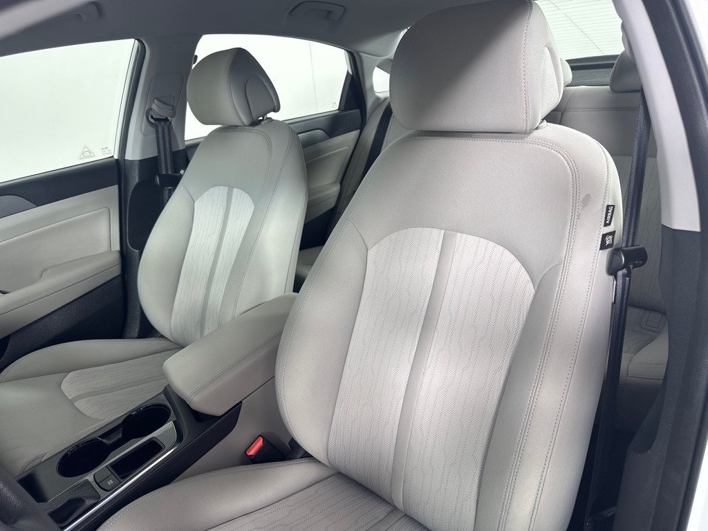 2016 Hyundai Sonata Image 13