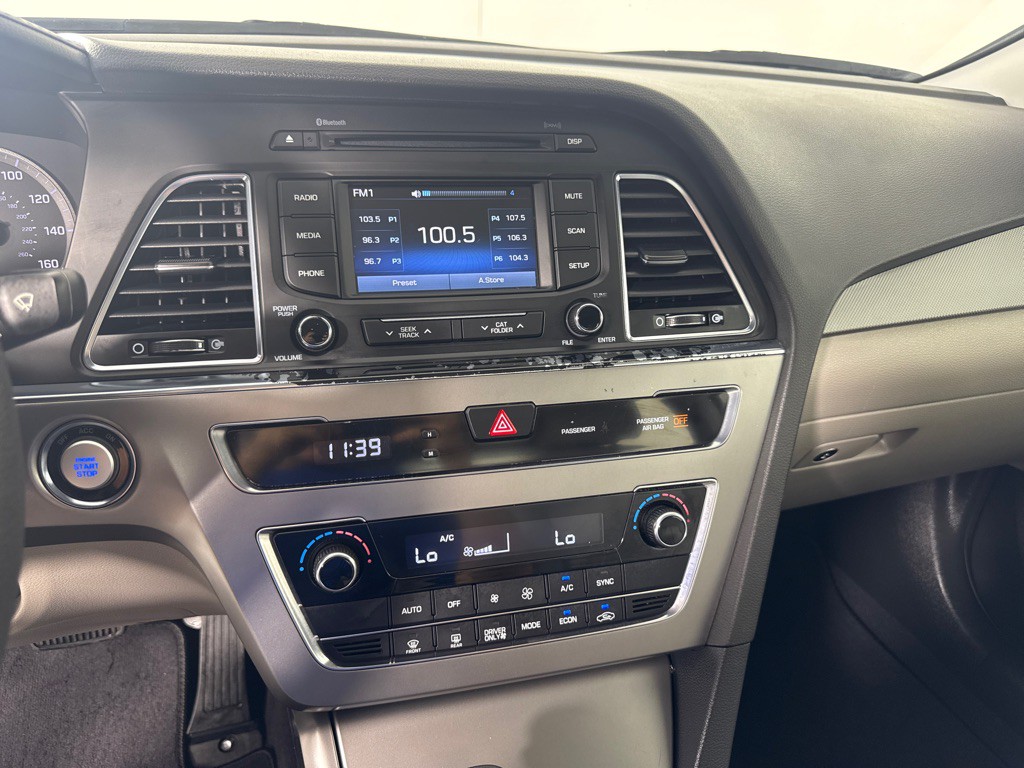 2016 Hyundai Sonata Image 16