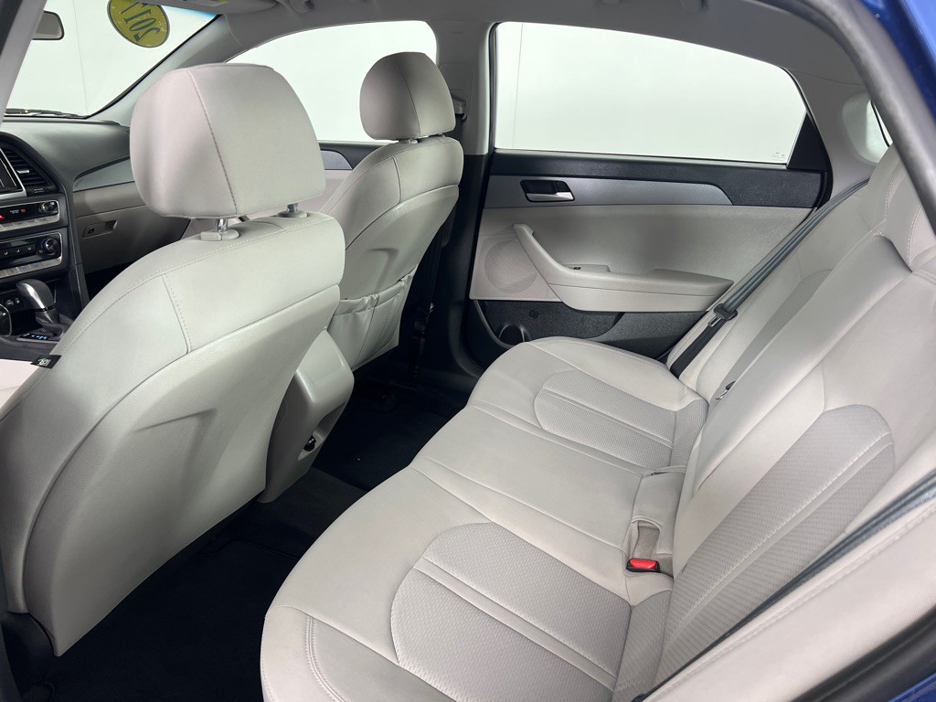 2018 Hyundai Sonata Image 17