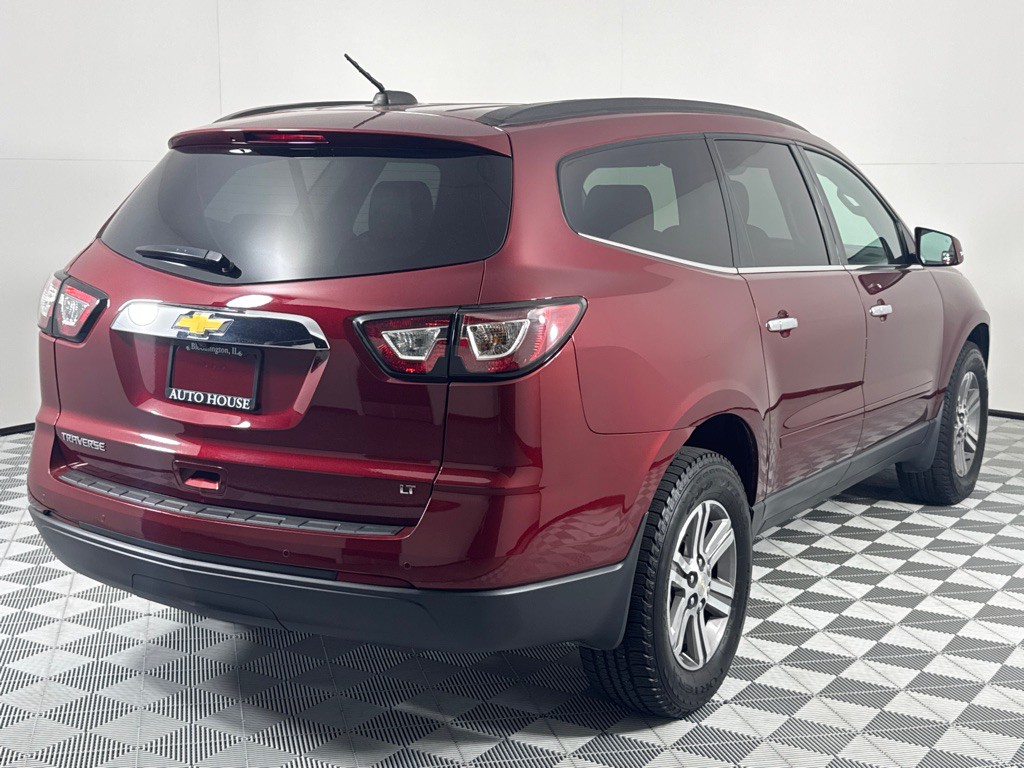 2017 Chevrolet Traverse Image 5