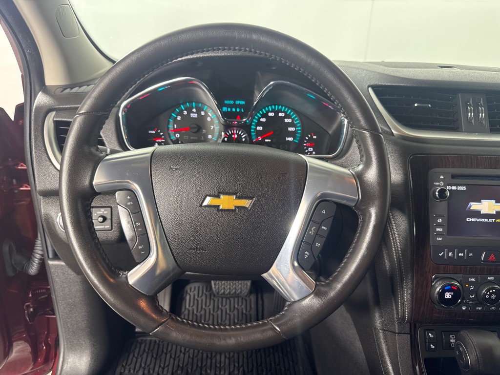 2017 Chevrolet Traverse Image 16