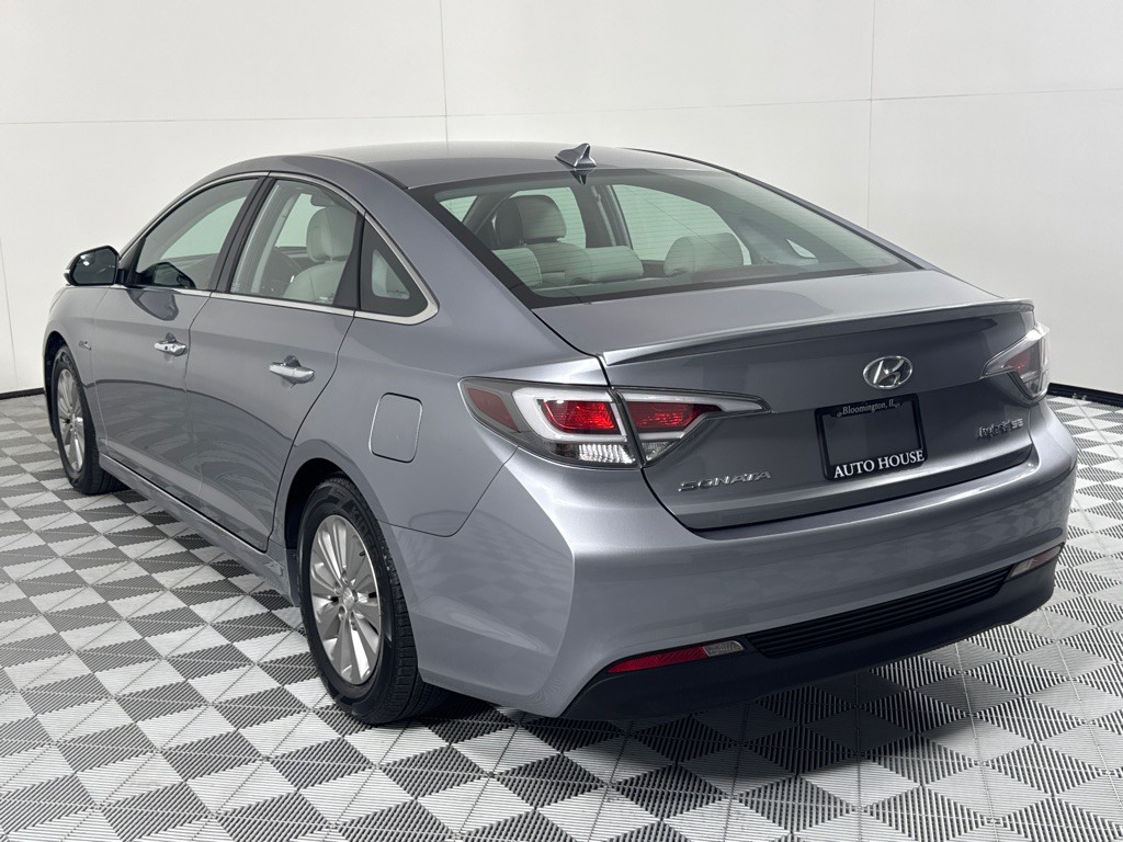 2016 Hyundai Sonata Image 7