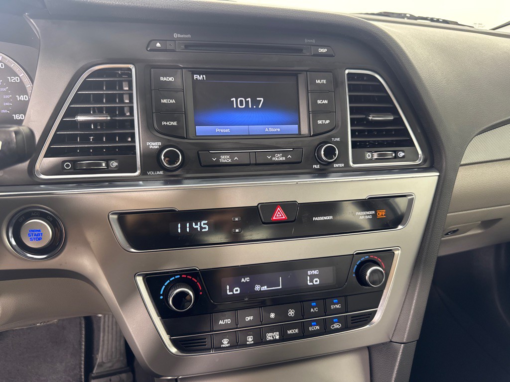 2016 Hyundai Sonata Image 15