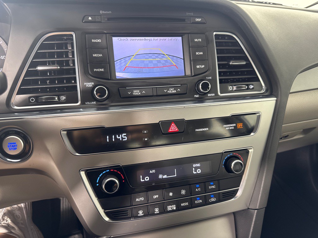 2016 Hyundai Sonata Image 16