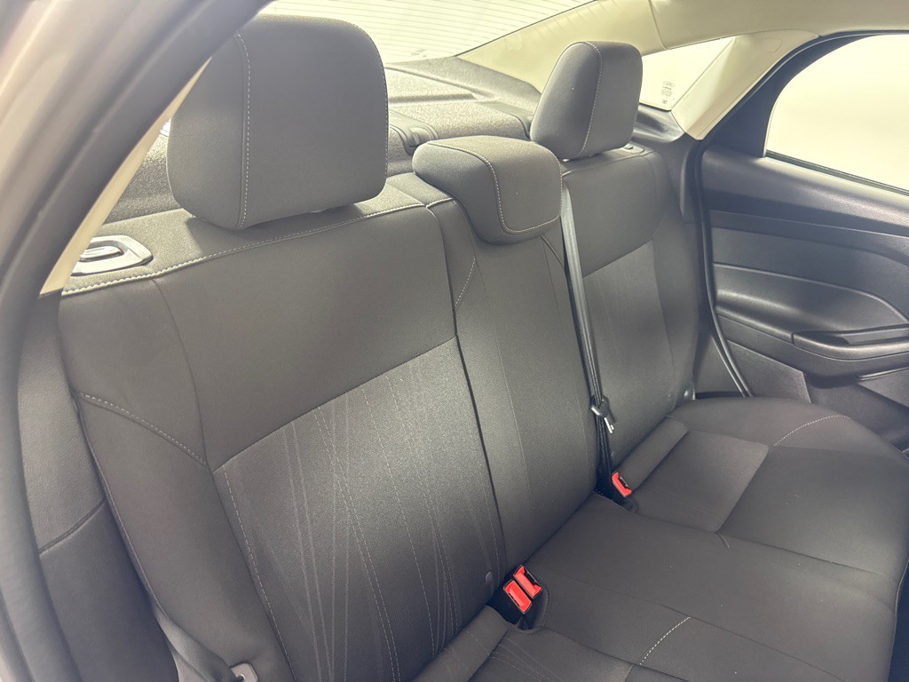 2018 Ford Focus Image 24