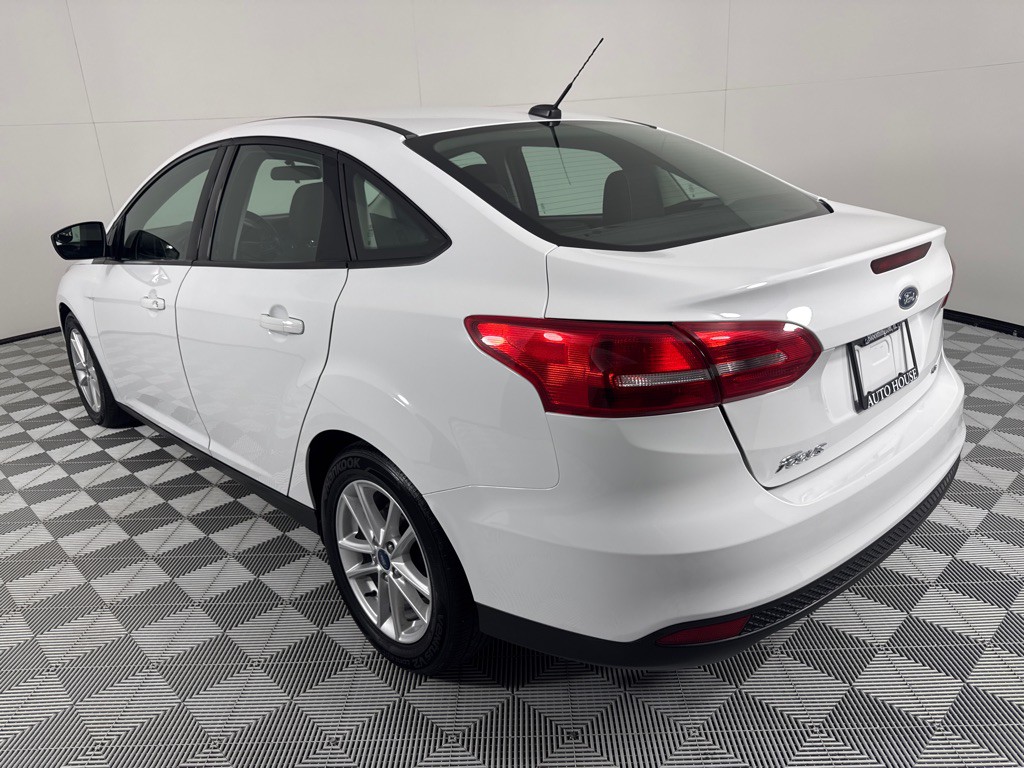 2018 Ford Focus Image 8