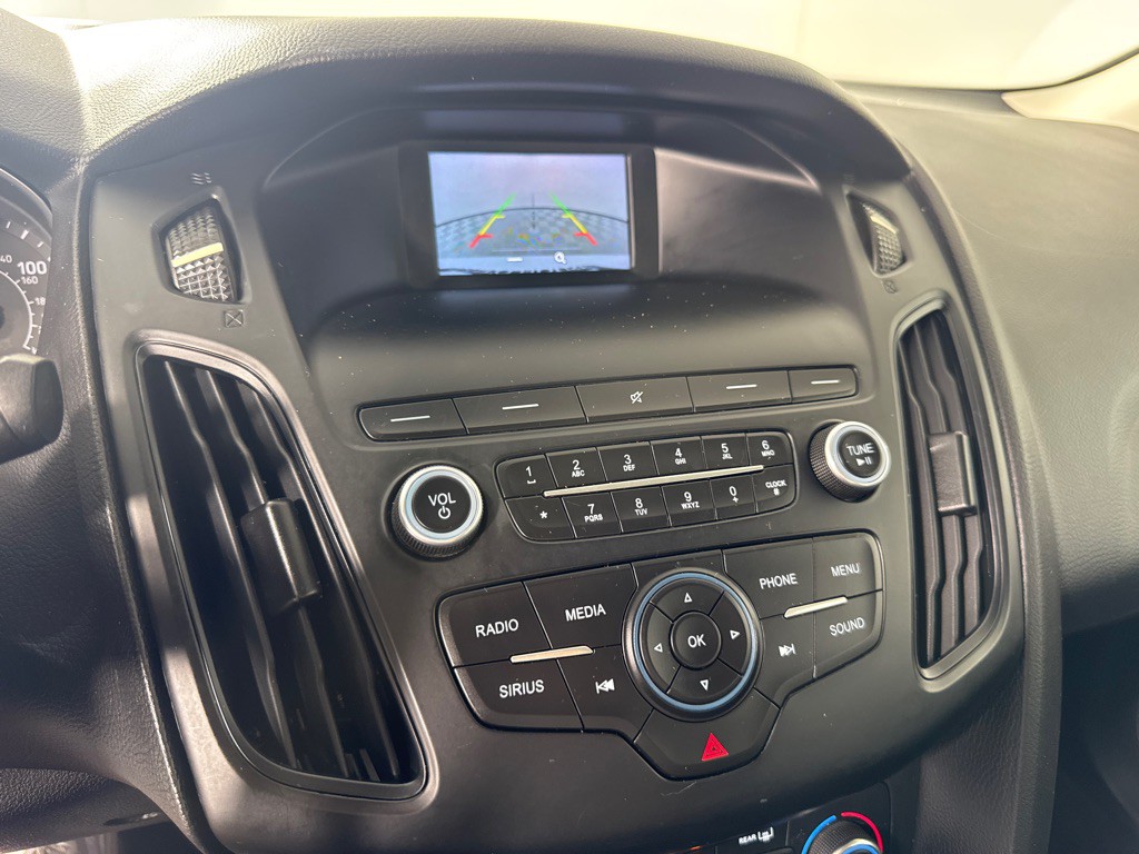 2018 Ford Focus Image 19