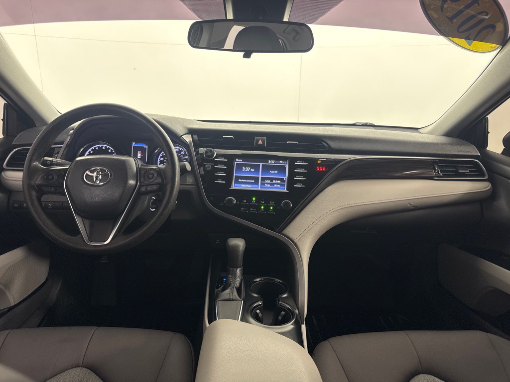 2019 Toyota Camry Image 27