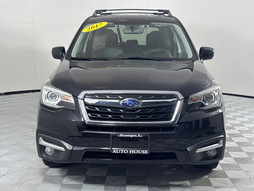 2017 Subaru Forester Image 9