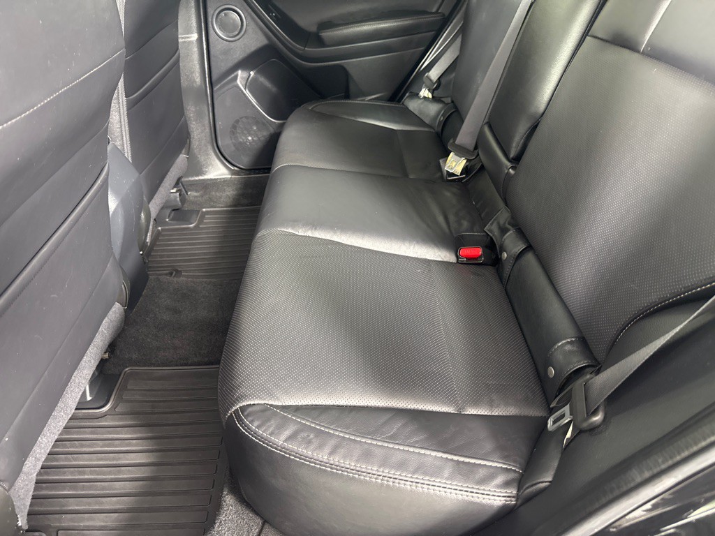 2017 Subaru Forester Image 18