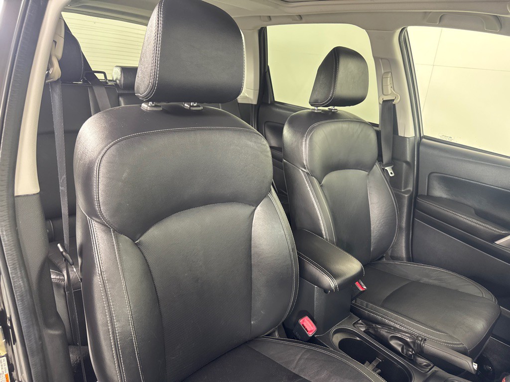 2017 Subaru Forester Image 24