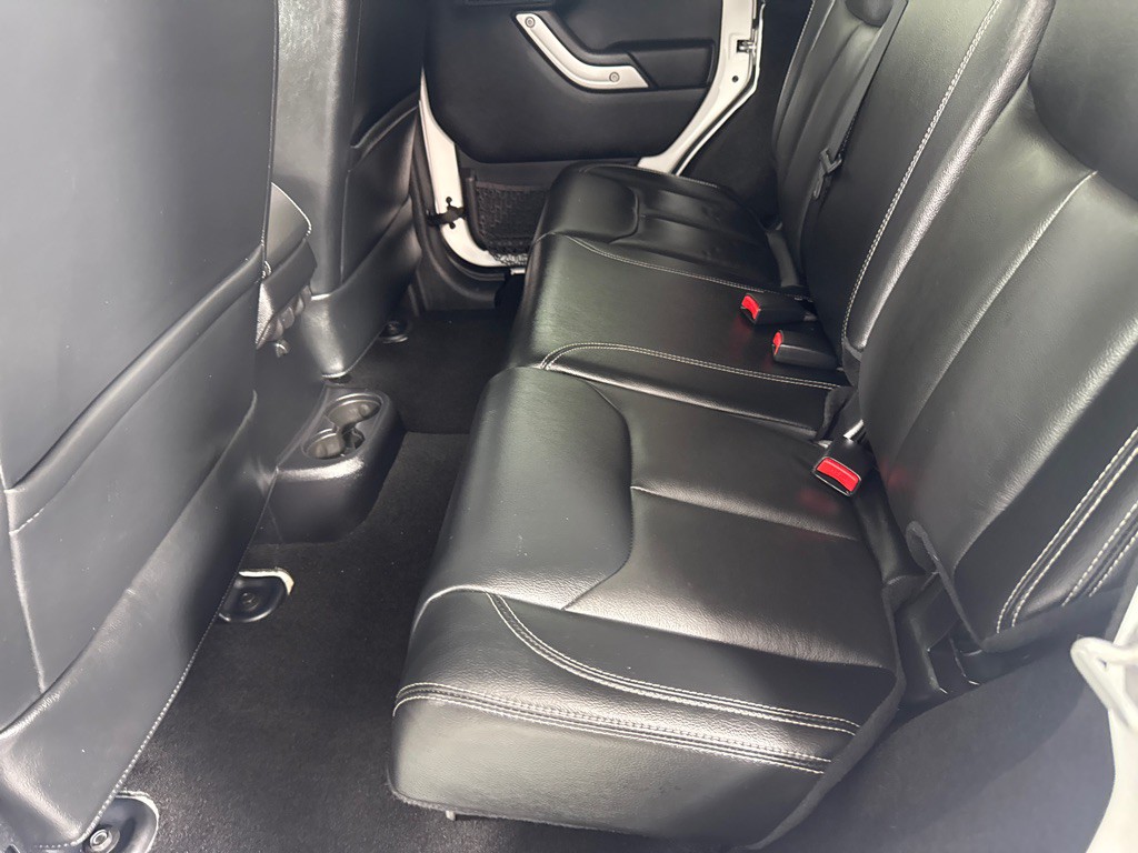 2016 Jeep Wrangler Unlimited Image 21