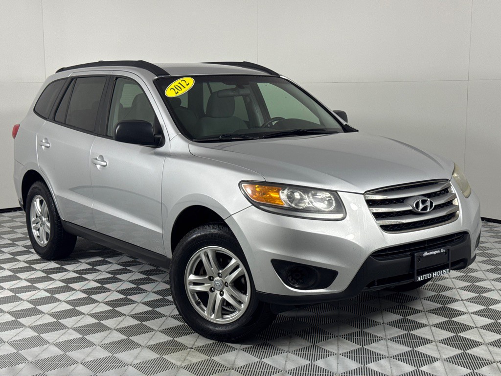 2012 Hyundai Santa Fe Image 2