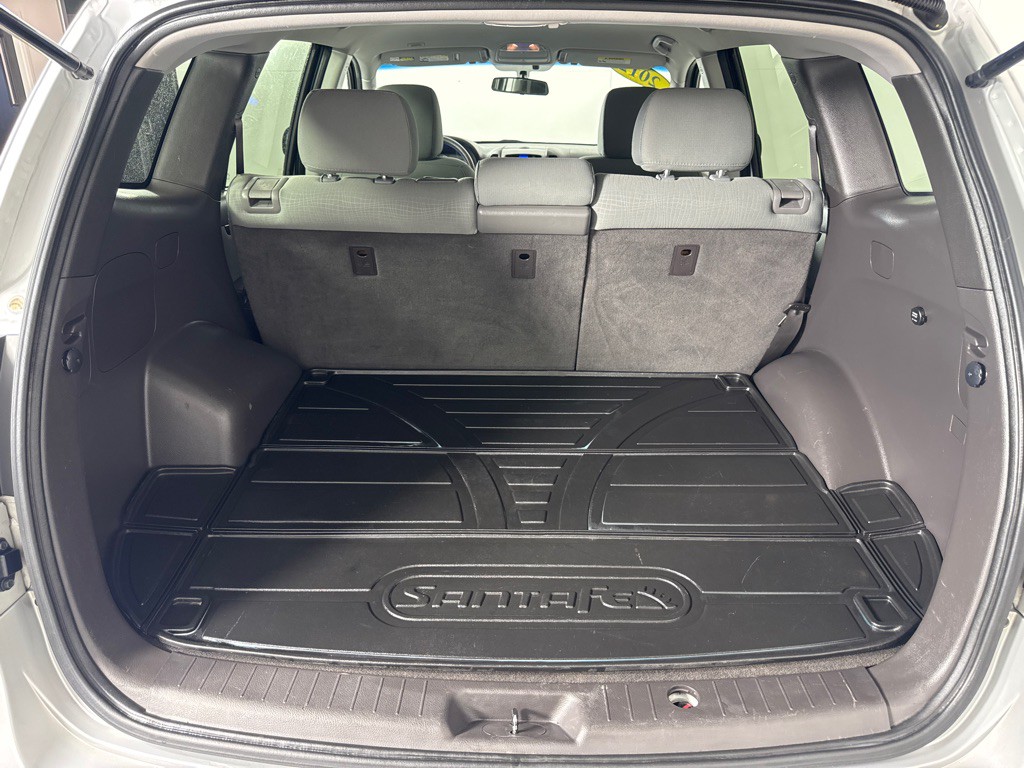 2012 Hyundai Santa Fe Image 18