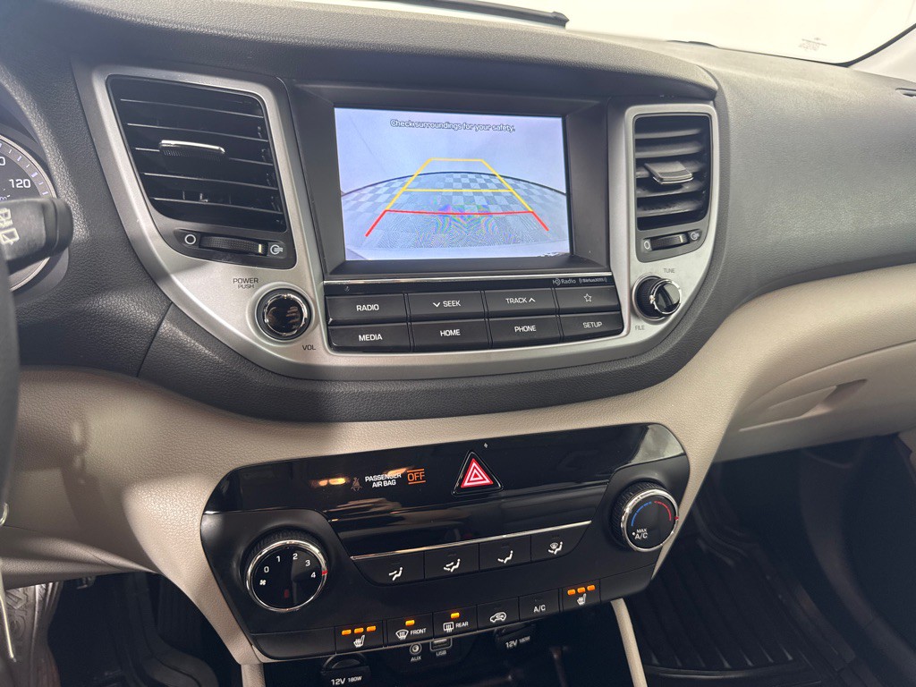2018 Hyundai Tucson Image 16