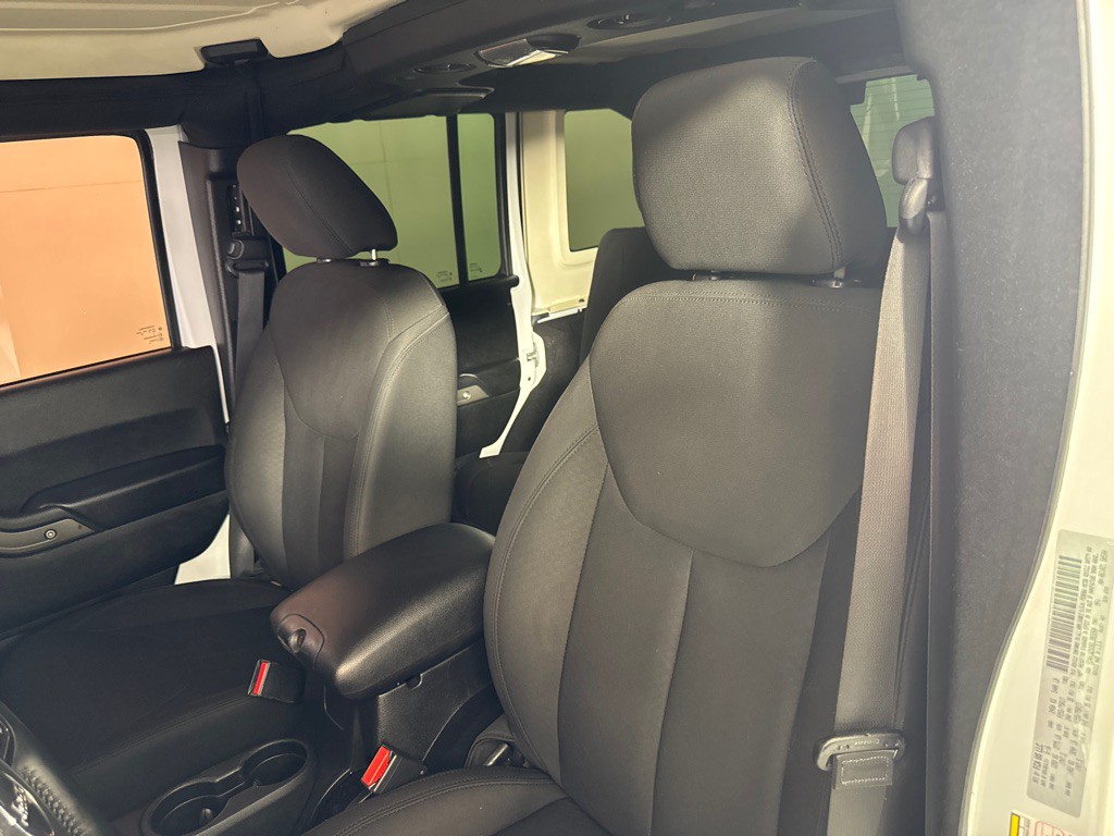 2016 Jeep Wrangler Unlimited Image 11
