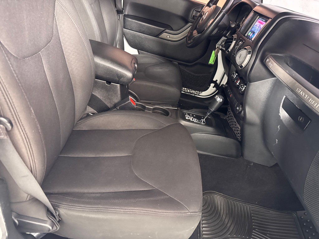 2016 Jeep Wrangler Unlimited Image 21
