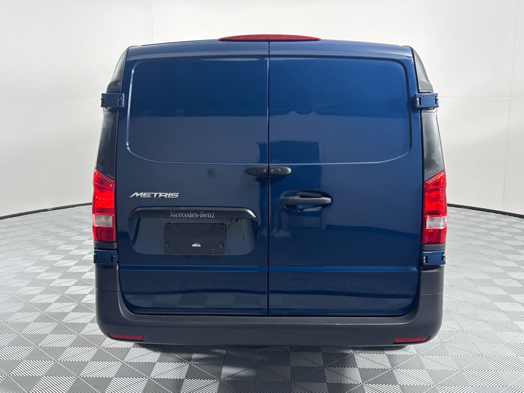 2018 Mercedes-Benz Metris Image 6