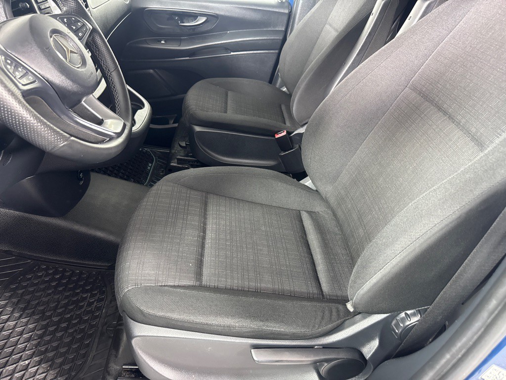 2018 Mercedes-Benz Metris Image 12