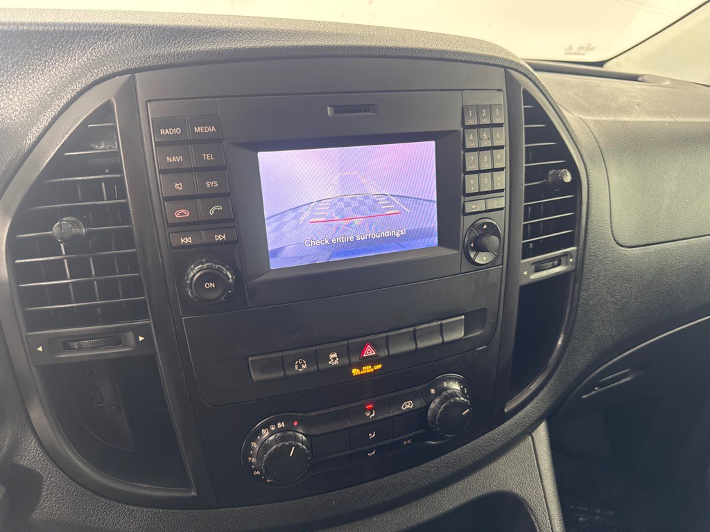 2018 Mercedes-Benz Metris Image 17