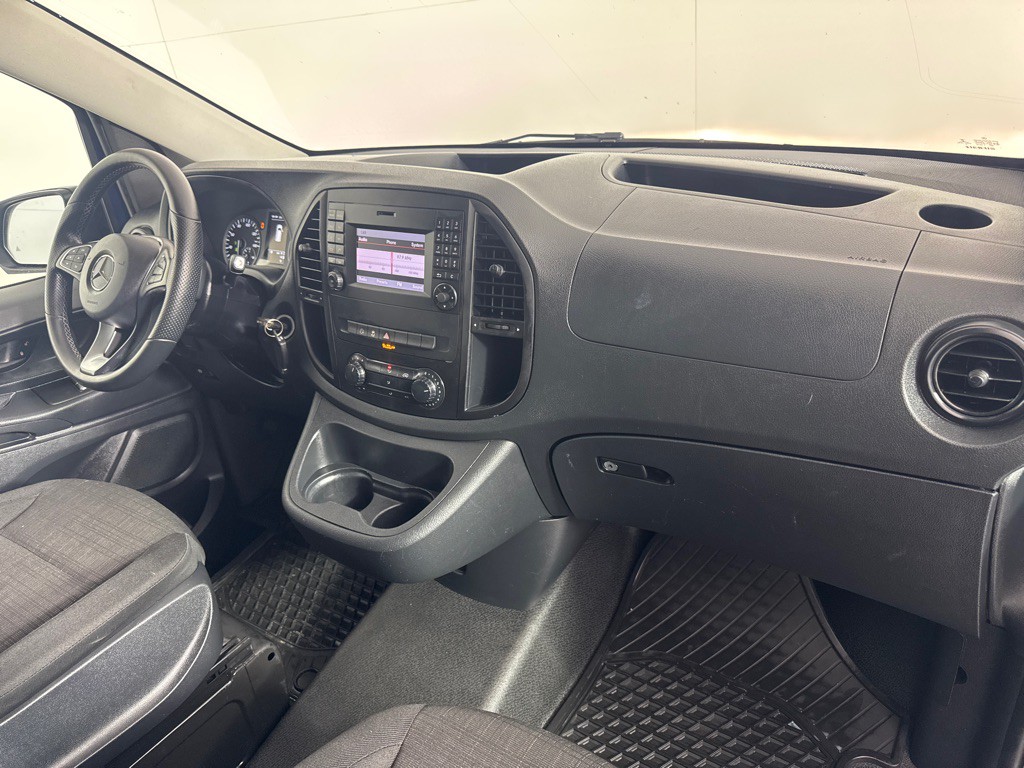 2018 Mercedes-Benz Metris Image 21