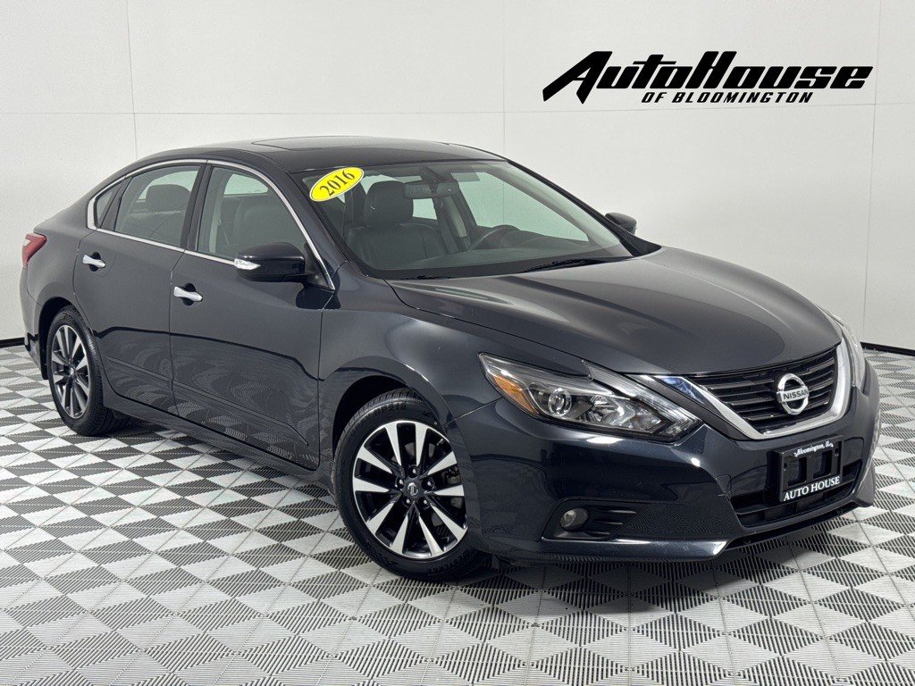 2016 Nissan Altima Image 1