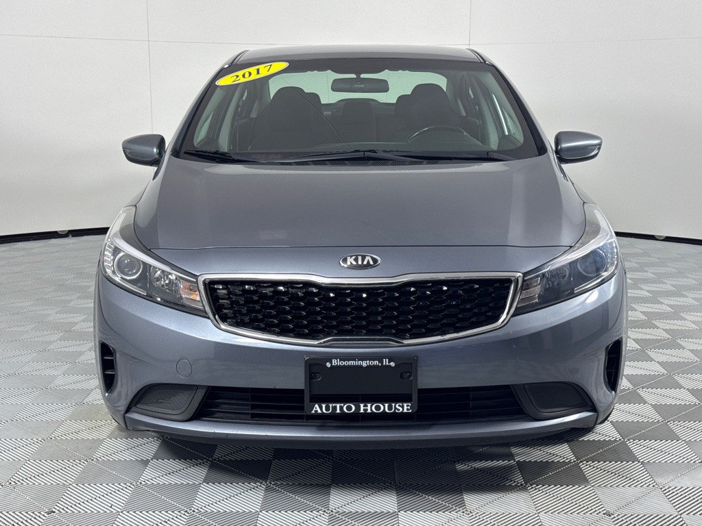 2017 Kia Forte Image 10