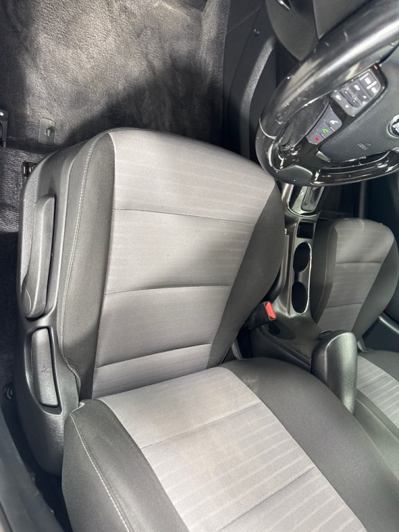 2017 Kia Forte Image 12