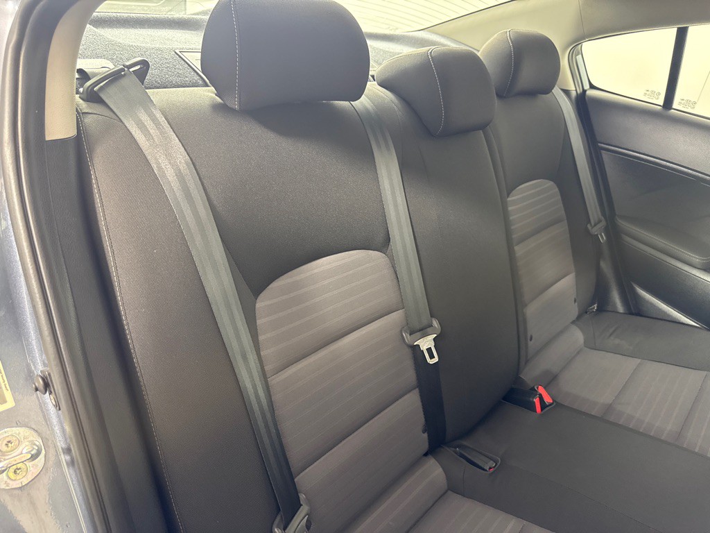 2017 Kia Forte Image 22
