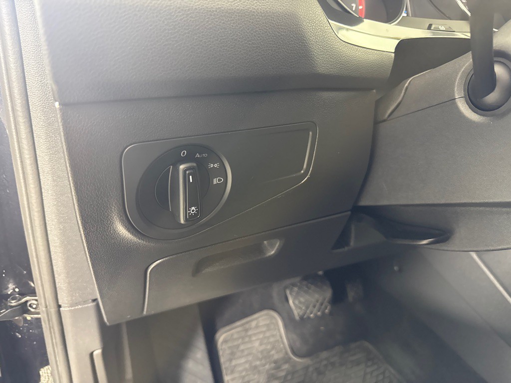 2019 Volkswagen Tiguan Image 16