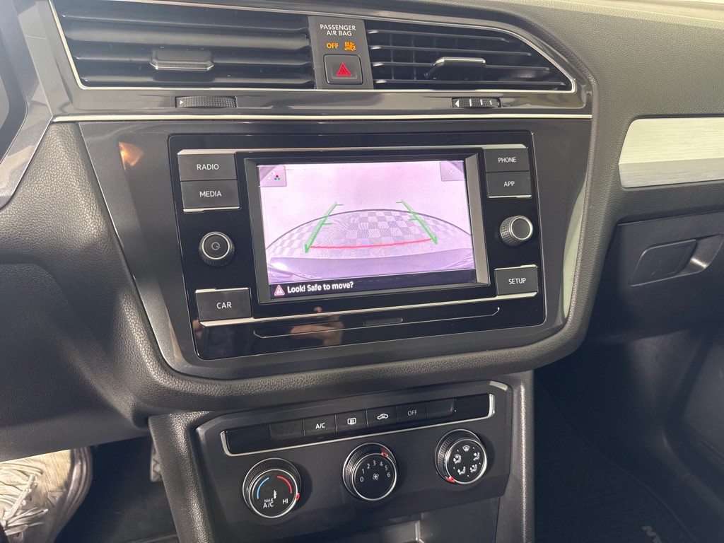 2019 Volkswagen Tiguan Image 19