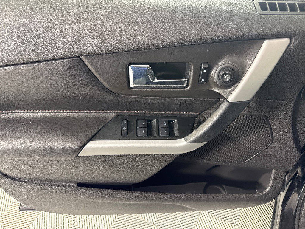 2014 Ford Edge Image 12