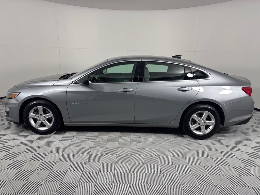 2023 Chevrolet Malibu Image 9