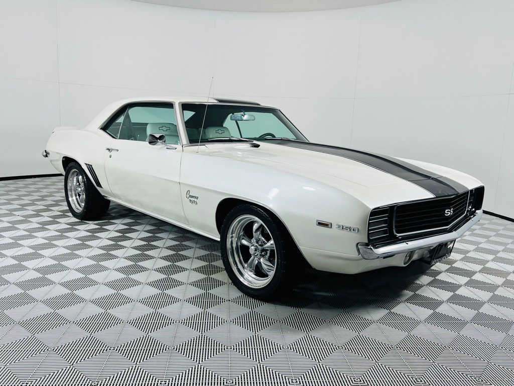 1969 Chevrolet Camaro Image 5