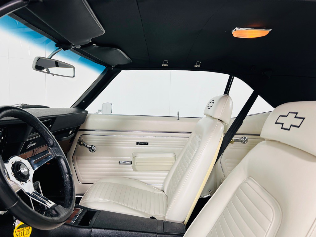 1969 Chevrolet Camaro Image 25