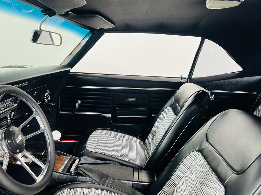 1968 Chevrolet Camaro Image 24