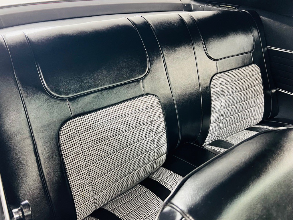1968 Chevrolet Camaro Image 35
