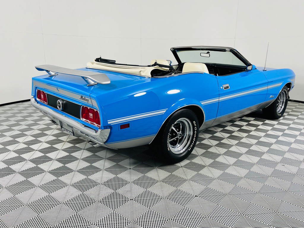 1972 Ford Mustang Image 7