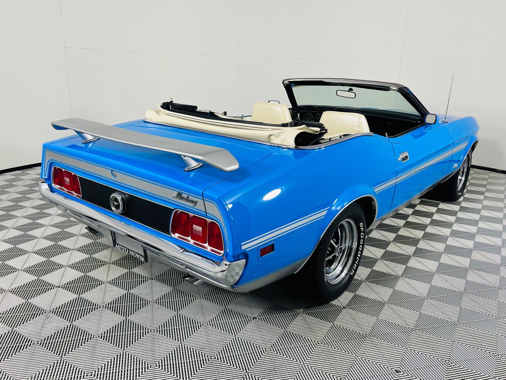 1972 Ford Mustang Image 8