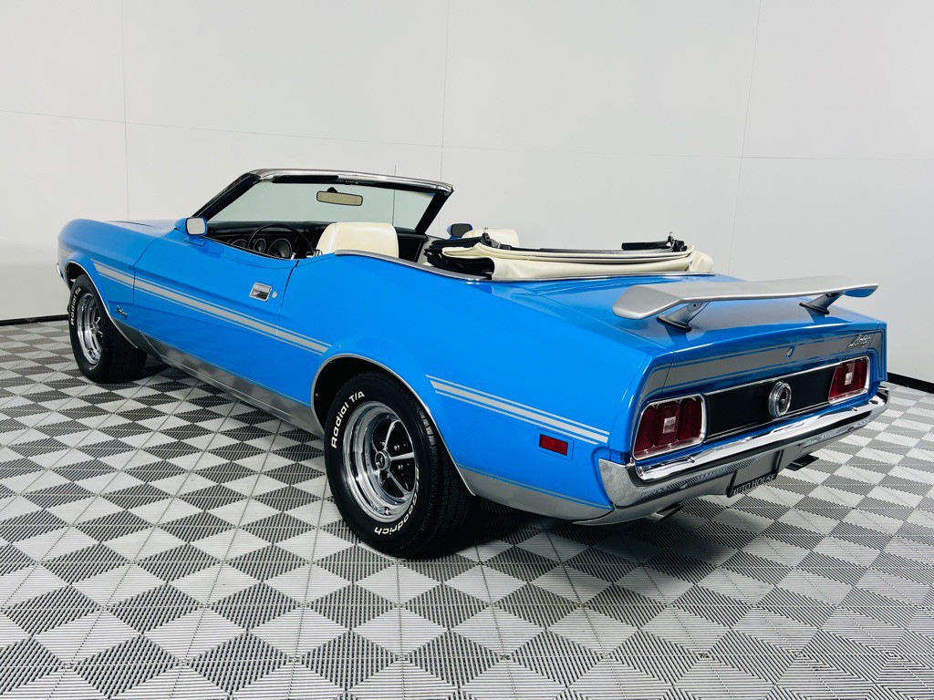 1972 Ford Mustang Image 11